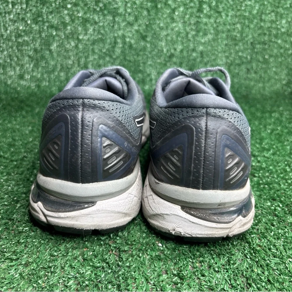 Asics women’s gray